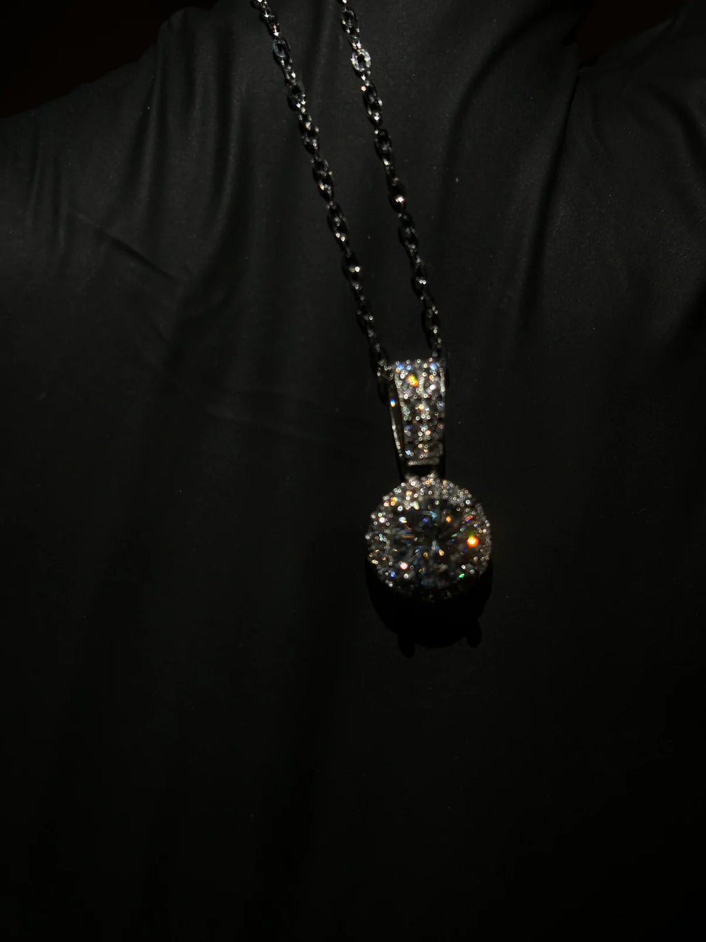 Sliver & Moissanite Circle Pendants