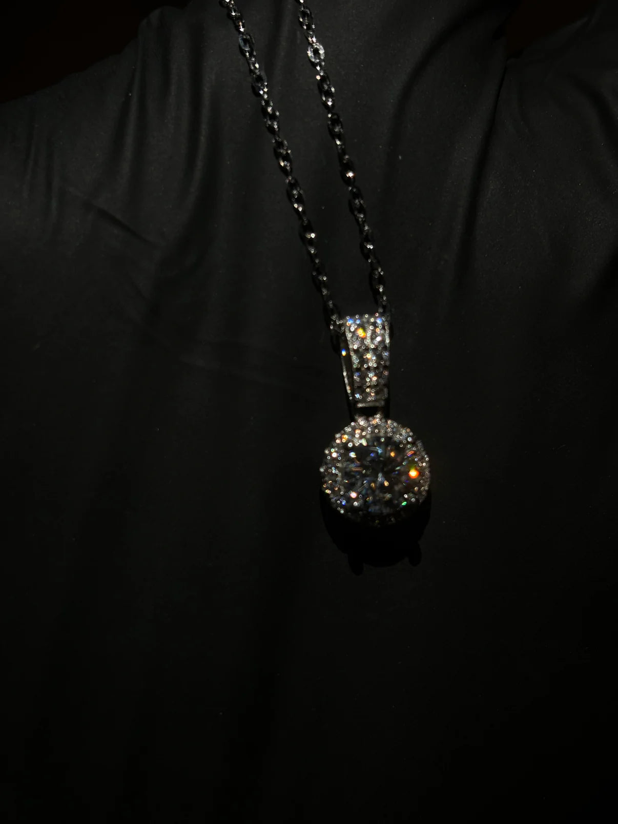 Sliver & Moissanite Circle Pendants