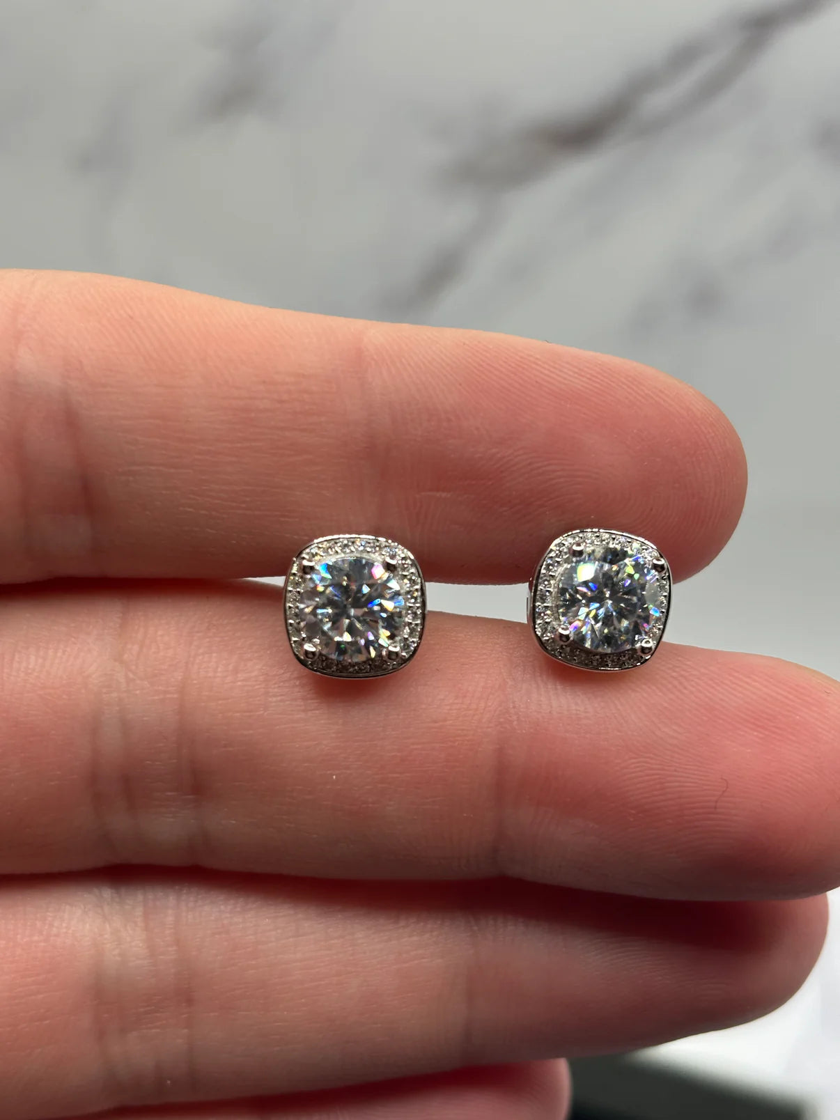 Sliver & Moissanite Stud earrings