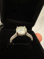 Moissanite Round Cut Ring