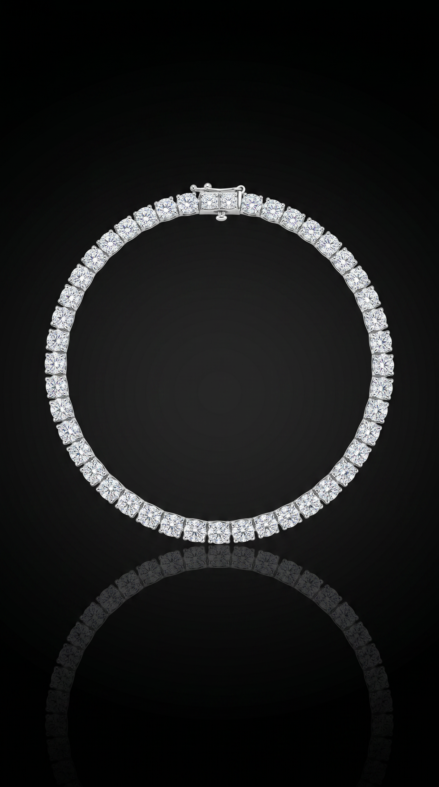 Aurivelle's Moissanite Bracelet -Diamond-Like Shine| GRA Certified